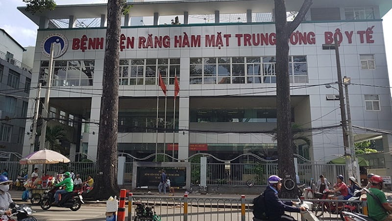 Bệnh viện RHM Trung Ương tại Hà Nội là một địa chỉ uy tín