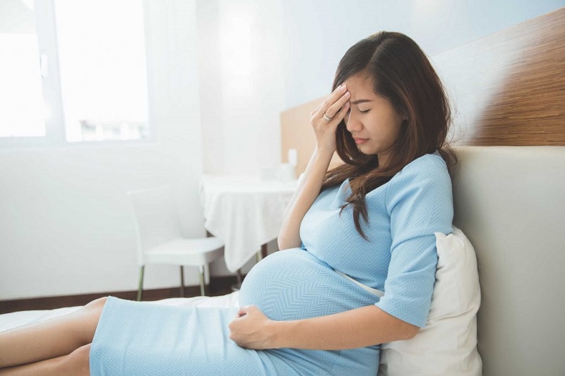 Thay đổi nội tiết tố là nguyên nhân phổ biến nhất dẫn đến việc mẹ bầu bị tưa miệng